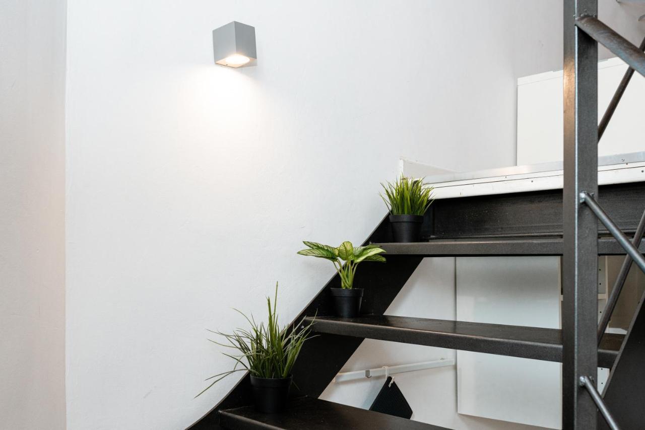 Stagabin Little Loft Near Porta Susa Station And Subway Turin Ngoại thất bức ảnh